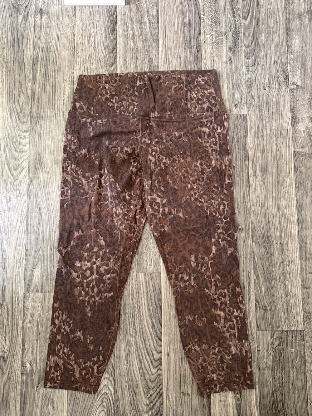 Lululemon align- 25”  Brown Leopard Print